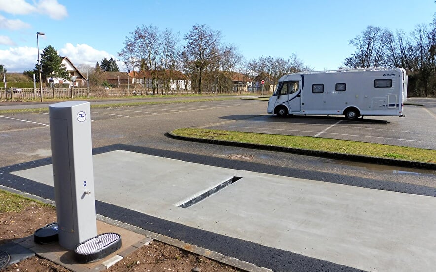 Serviceplatz für Wohnmobile - Thiergarten