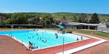 Schwimmbad im Freien