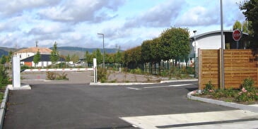 PARKPLATZ FUR WOHNMOBIL - REMIREMONT