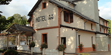 HÔTEL L'AUBERGE DES MÉSANGES