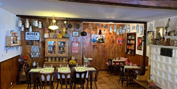 Auberge des trois petits cochons