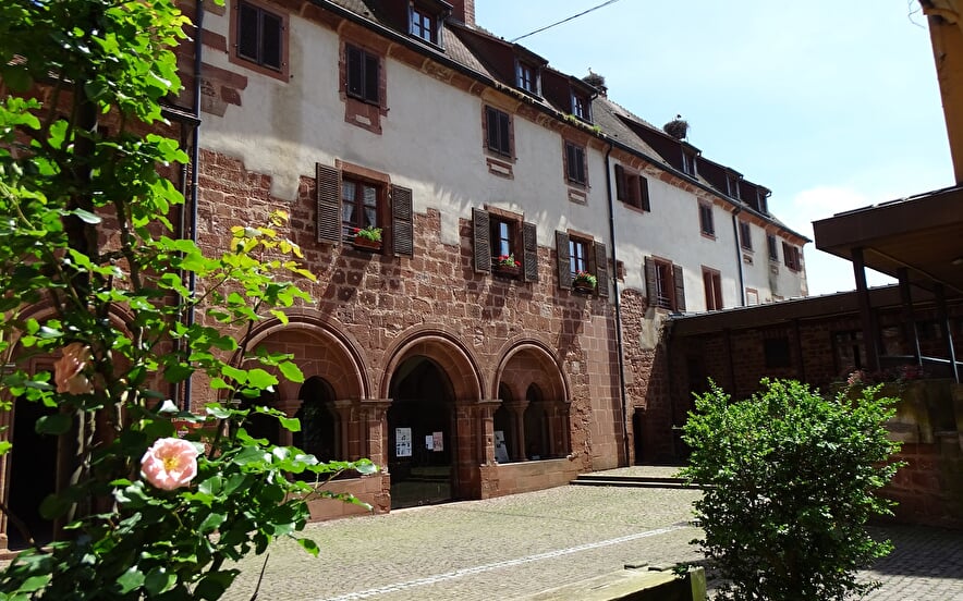 Saisonal Tourismus Büro