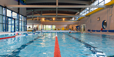 Arc en ciel Schwimmbad
