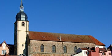 DIE KIRCHE SANKT-REMY VON DENEUVRE