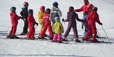 FRANZÖSICHE SKISCHULE  LARCENAIRE